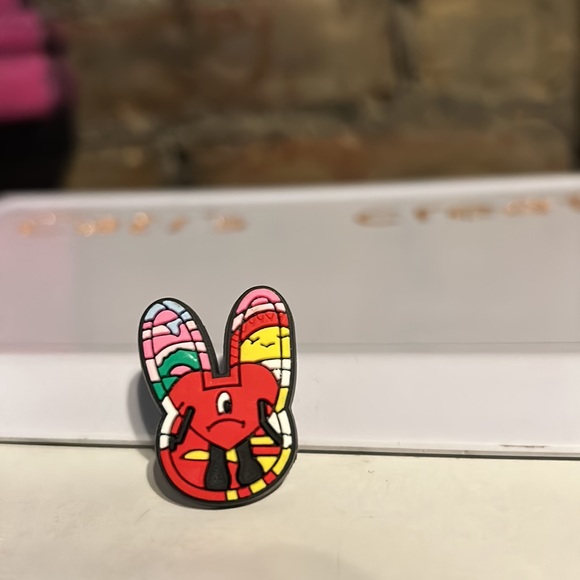 Bad bunny straw topper - Picture 2 of 4